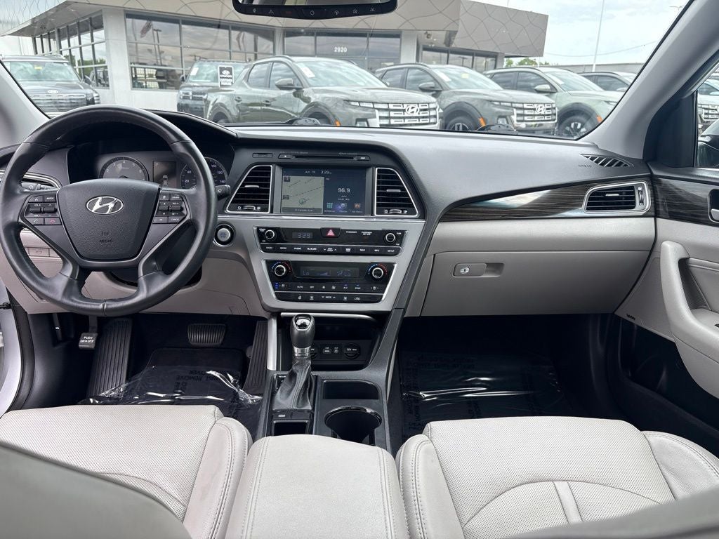 2016 Hyundai SONATA Limited