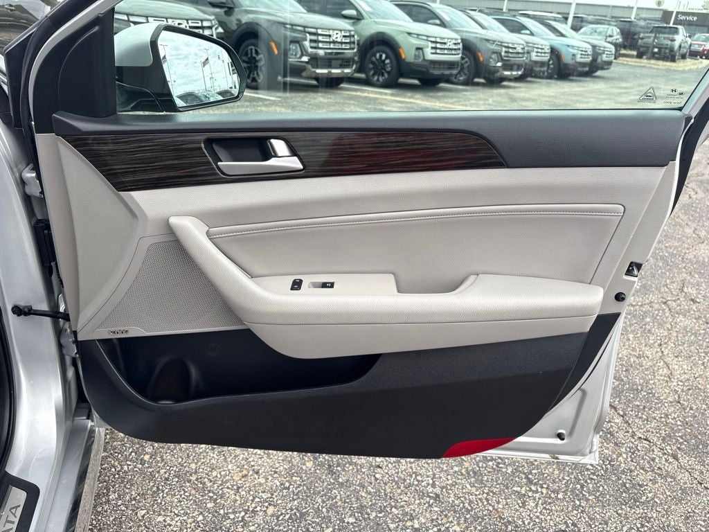 2016 Hyundai SONATA Limited