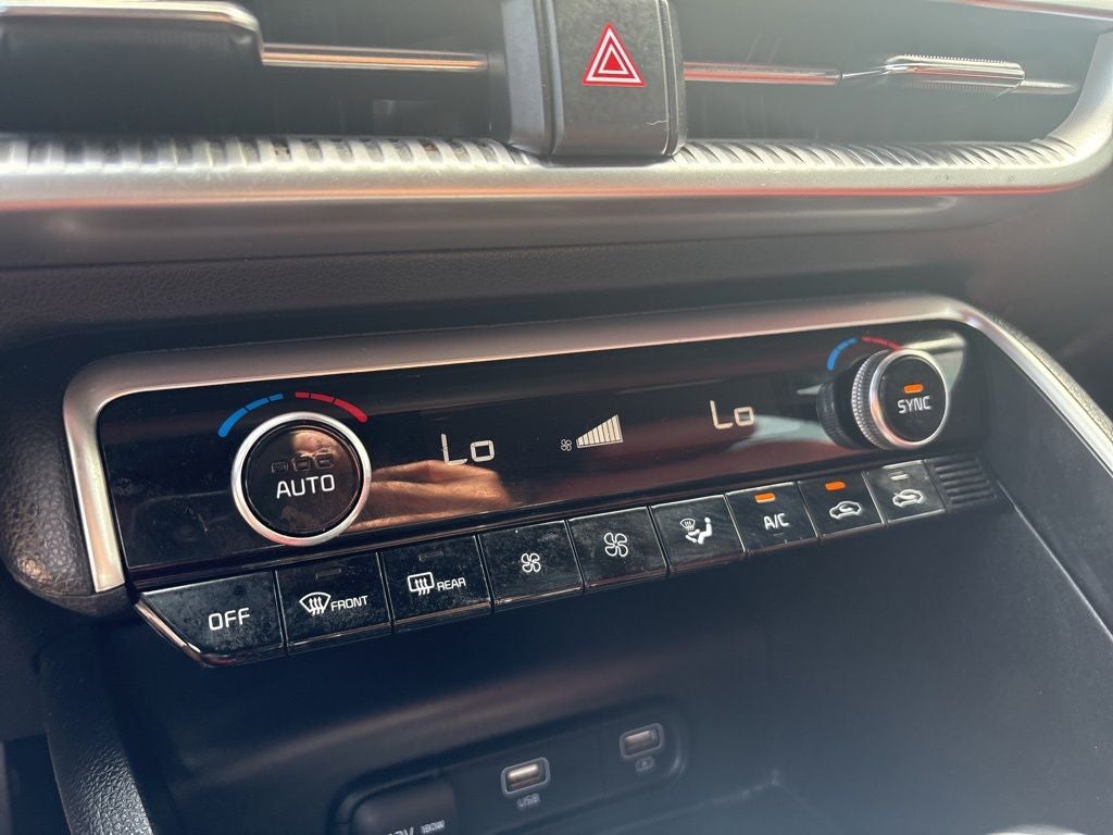 2022 Kia K5 GT-Line