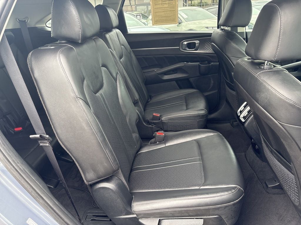 2022 Kia Sorento SX