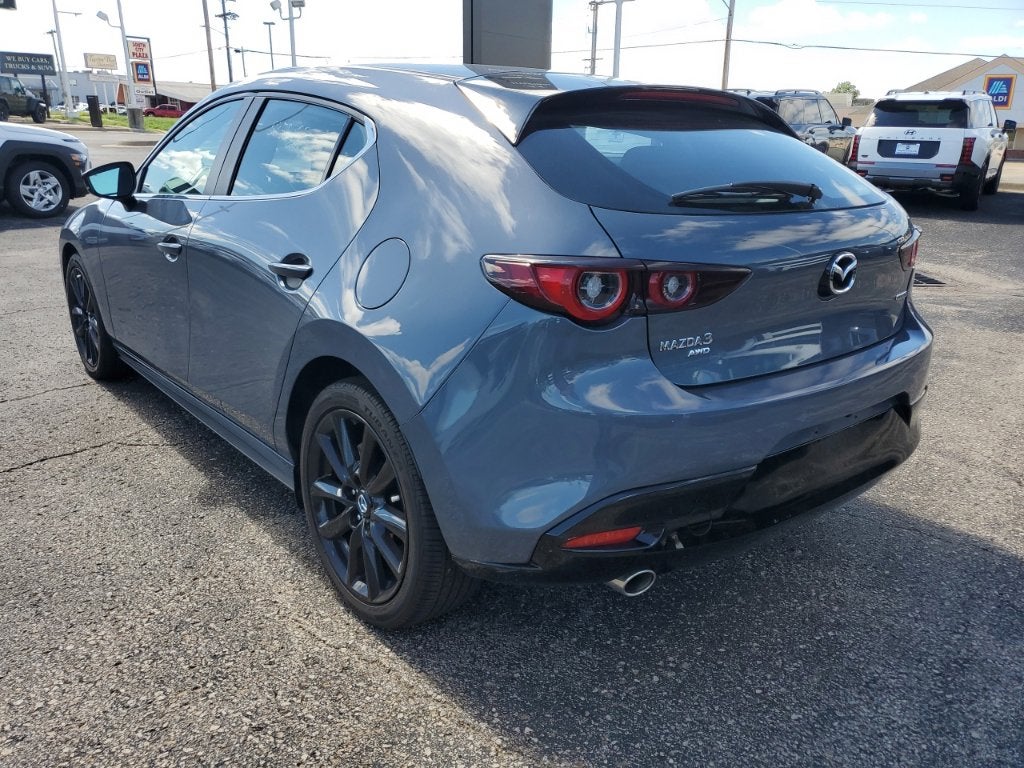 2024 Mazda Mazda3 2.5 S Carbon Edition