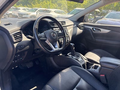 2020 Nissan Rogue Sport SL