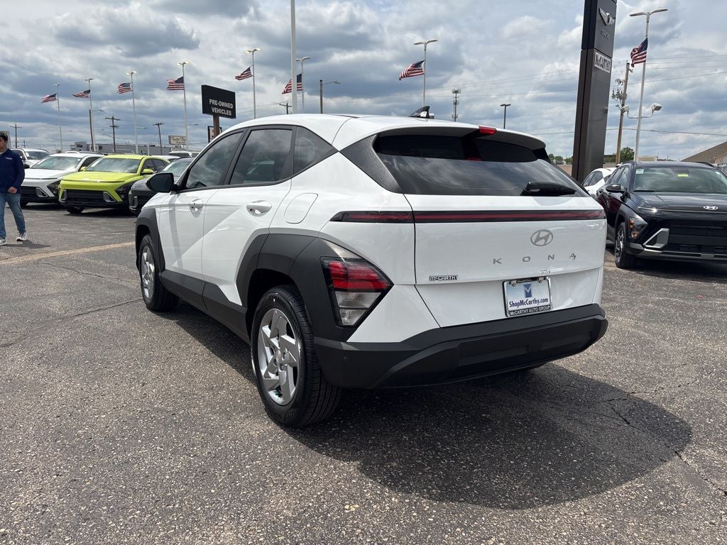 2026 Hyundai KONA SE