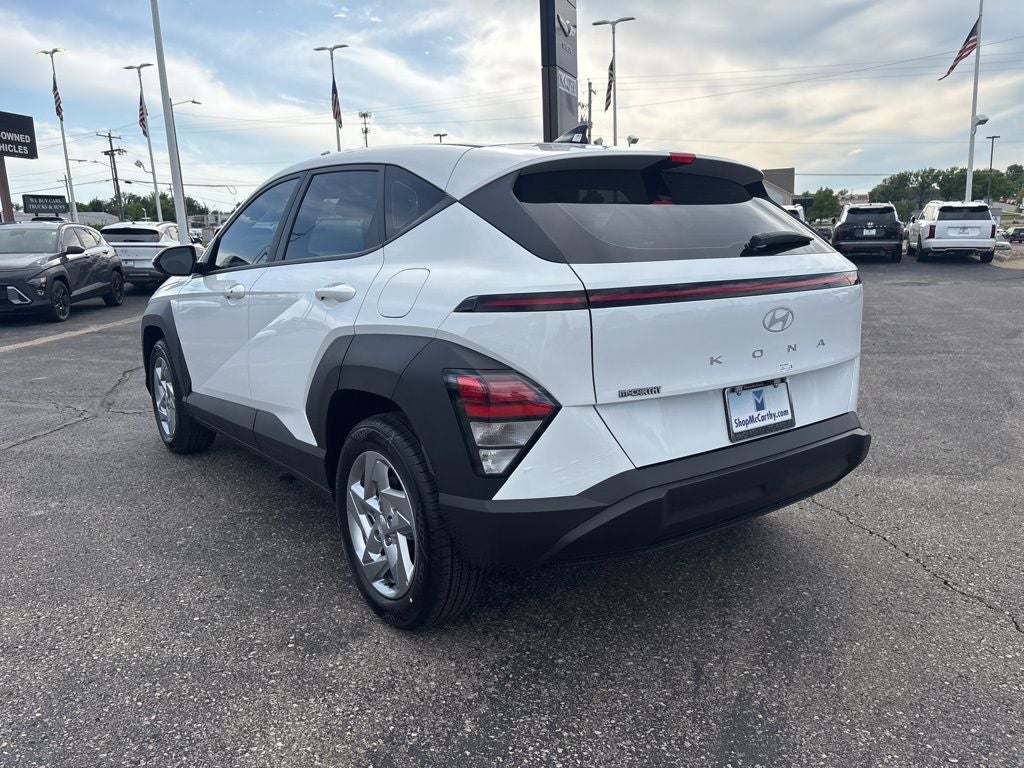 2026 Hyundai KONA SE