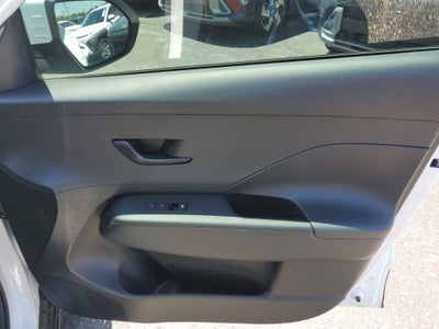 2026 Hyundai KONA SE FWD