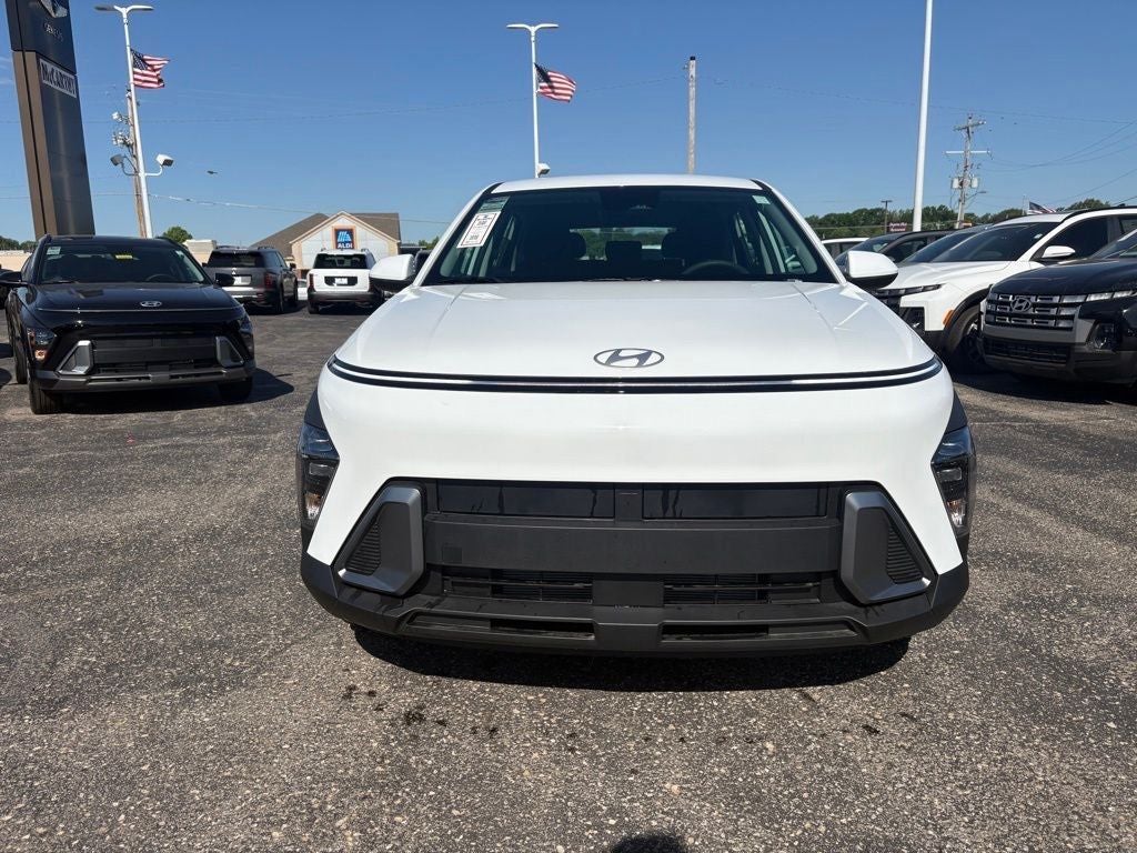 2026 Hyundai KONA SE
