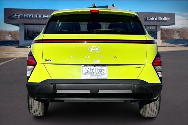 2026 Hyundai KONA SE