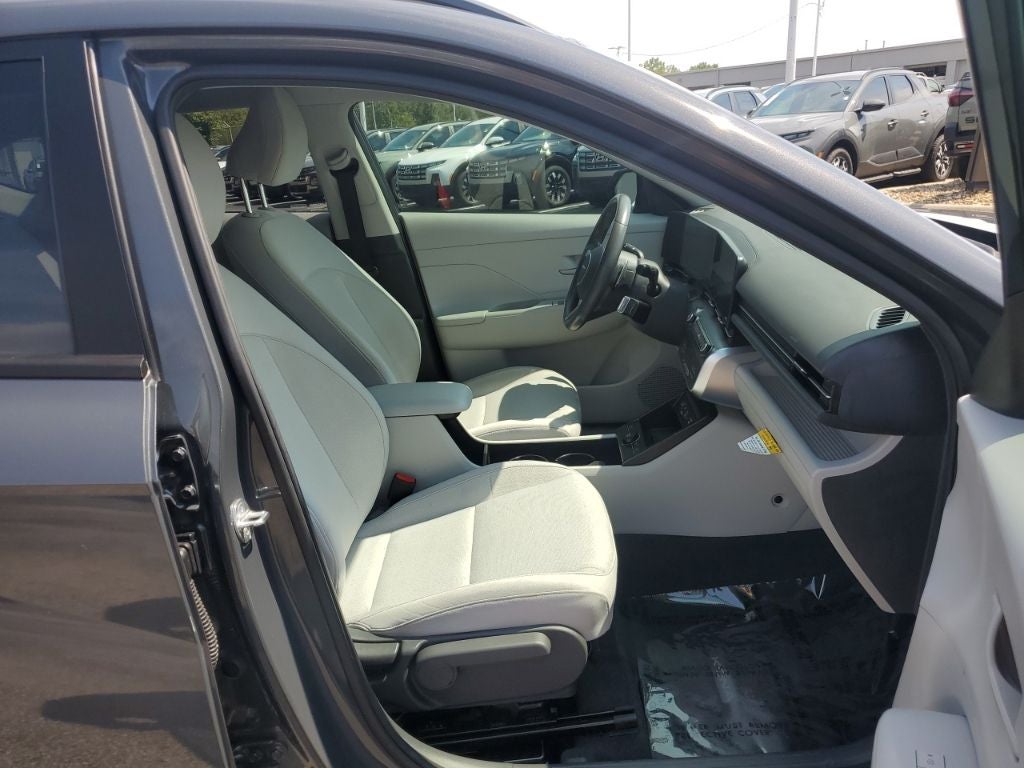 2024 Hyundai KONA SEL