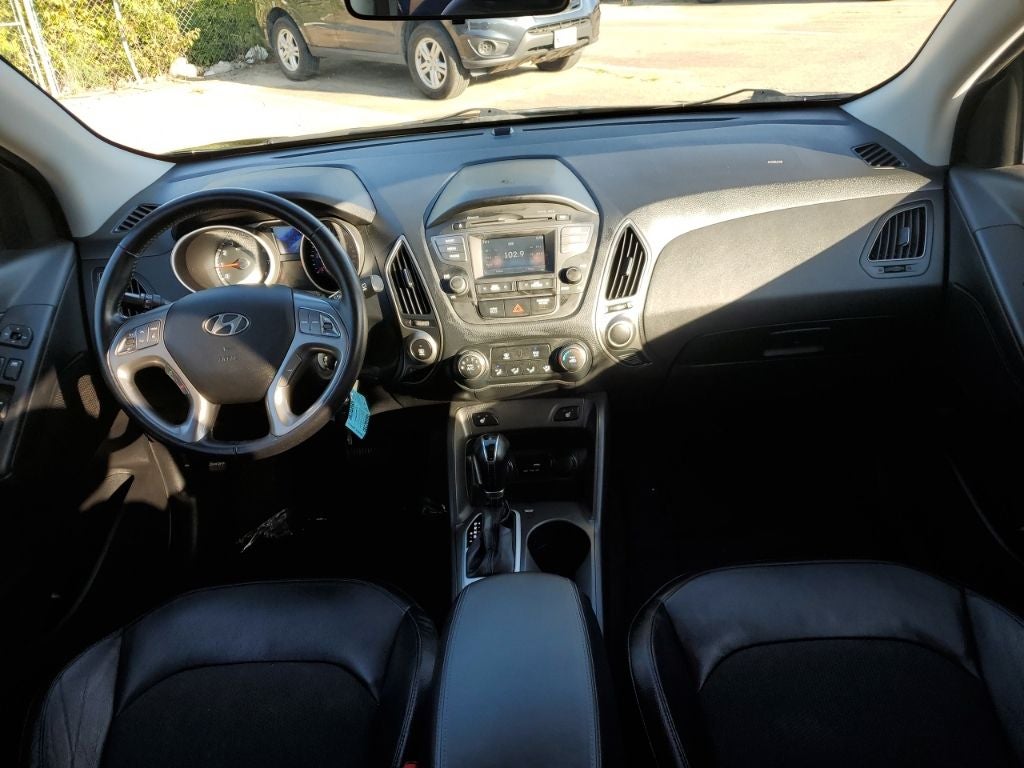 2015 Hyundai TUCSON SE