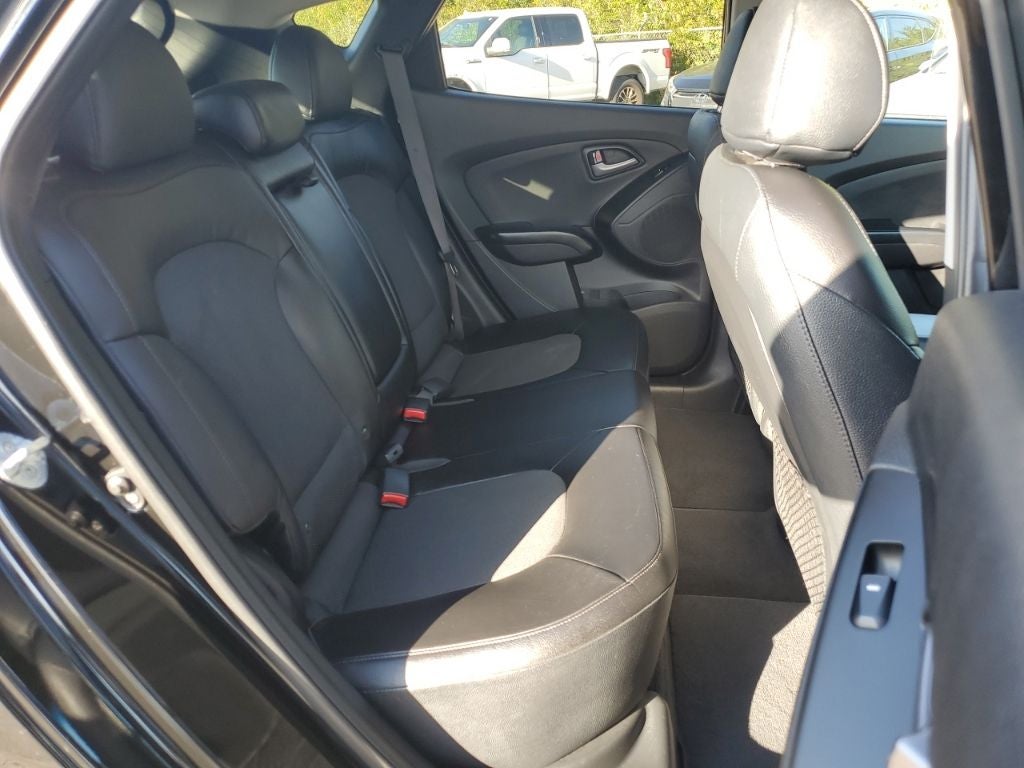 2015 Hyundai TUCSON SE