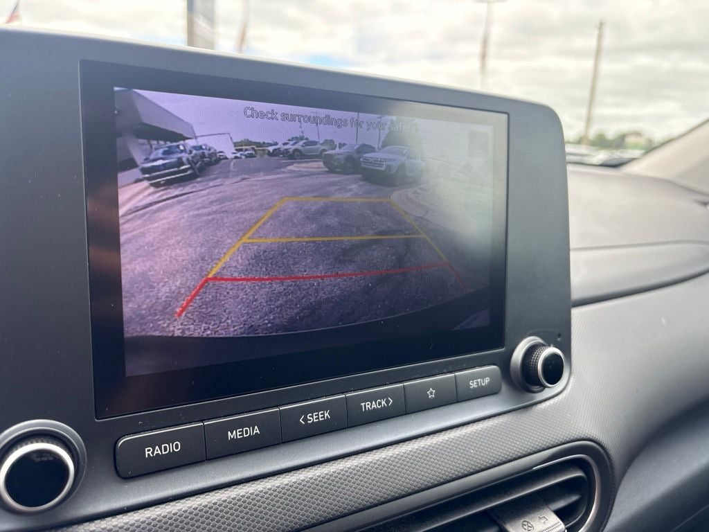 2022 Hyundai KONA SEL