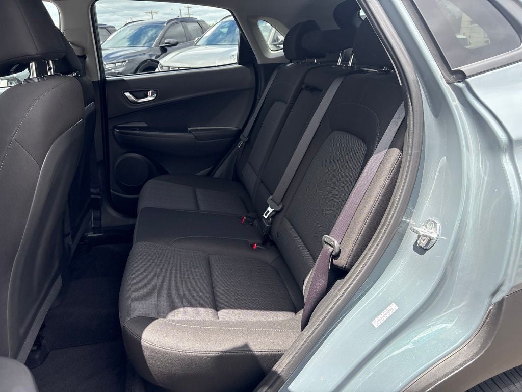 2022 Hyundai KONA SEL