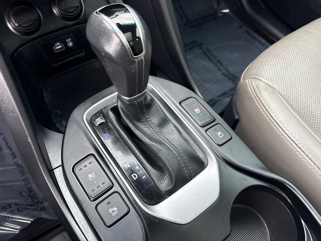 2017 Hyundai SANTA FE Limited Ultimate