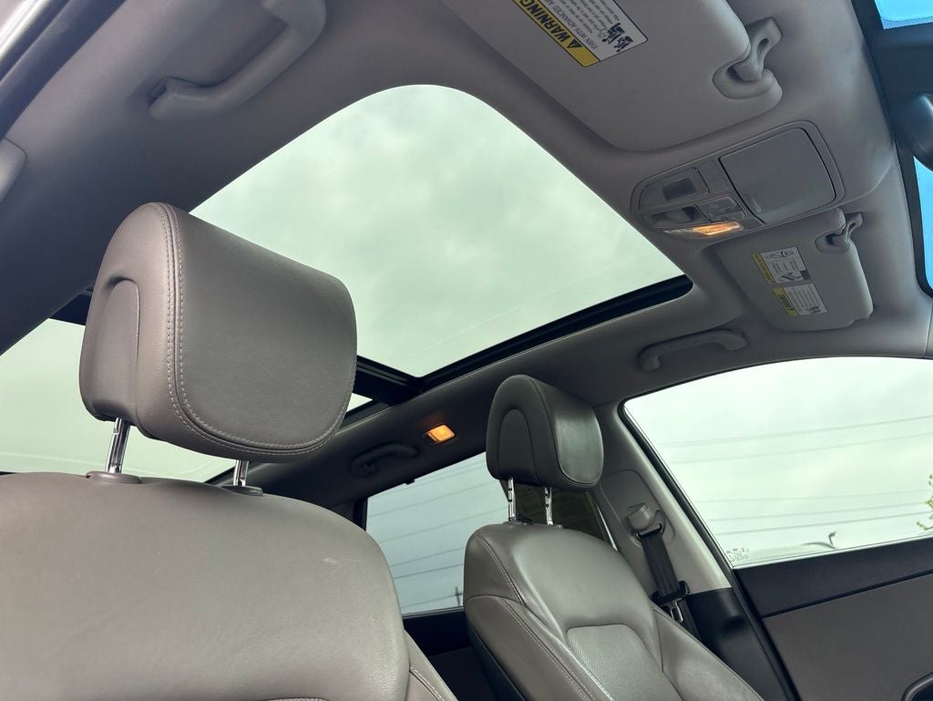 2017 Hyundai SANTA FE Limited Ultimate