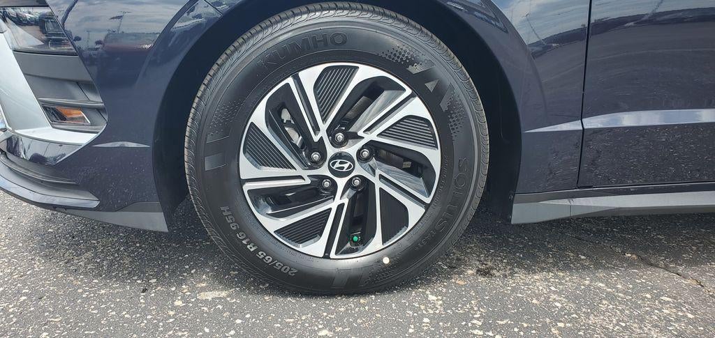 2026 Hyundai SONATA HYBRID Blue