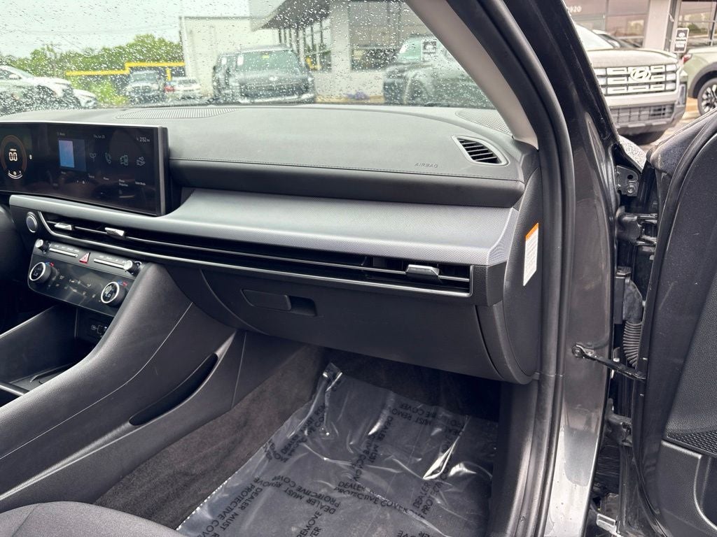 2024 Hyundai SONATA HYBRID SEL