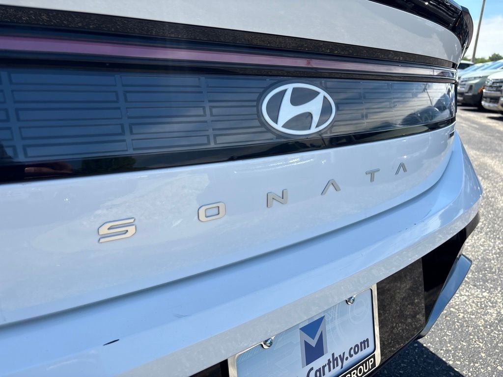 2025 Hyundai SONATA HYBRID SEL