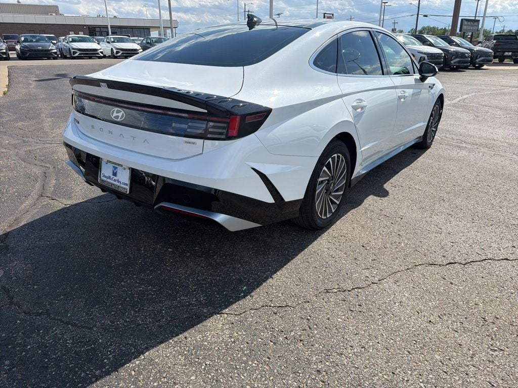 2026 Hyundai SONATA HYBRID SEL