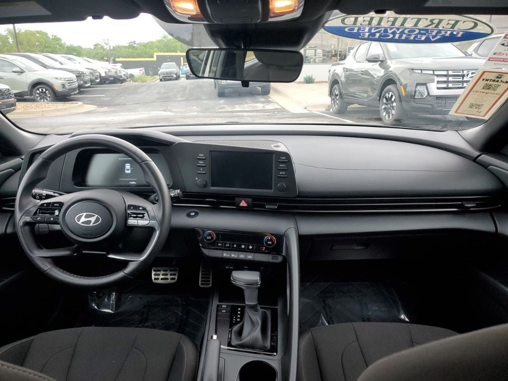 2025 Hyundai ELANTRA SEL Sport