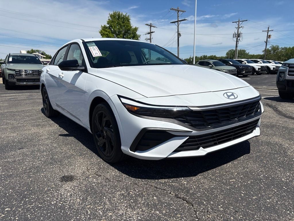 2026 Hyundai ELANTRA HYBRID SEL Sport