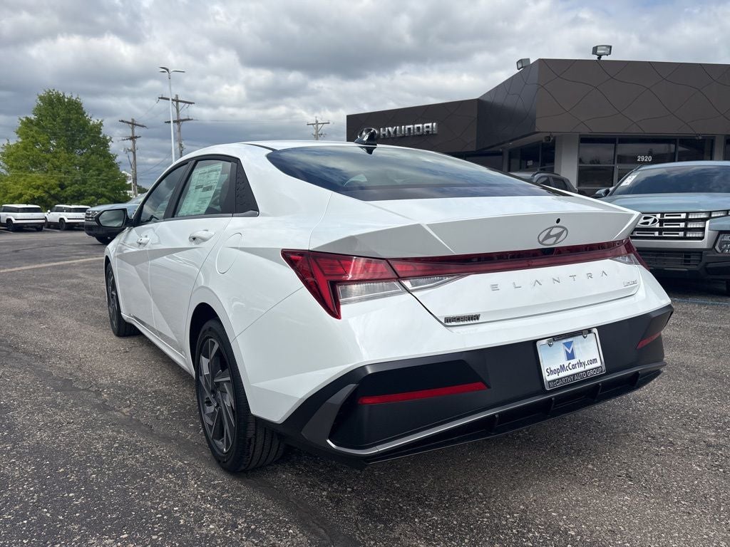 2026 Hyundai ELANTRA Limited