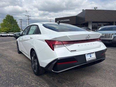 2026 Hyundai ELANTRA Limited
