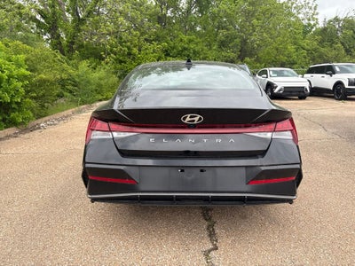 2025 Hyundai ELANTRA SEL Convenience