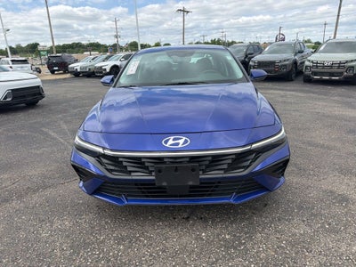 2025 Hyundai ELANTRA SEL Convenience