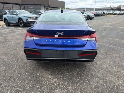 2025 Hyundai ELANTRA SEL Convenience