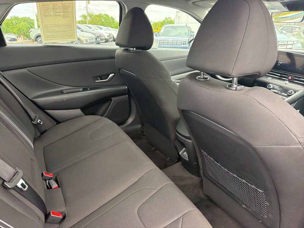 2025 Hyundai ELANTRA SEL Convenience