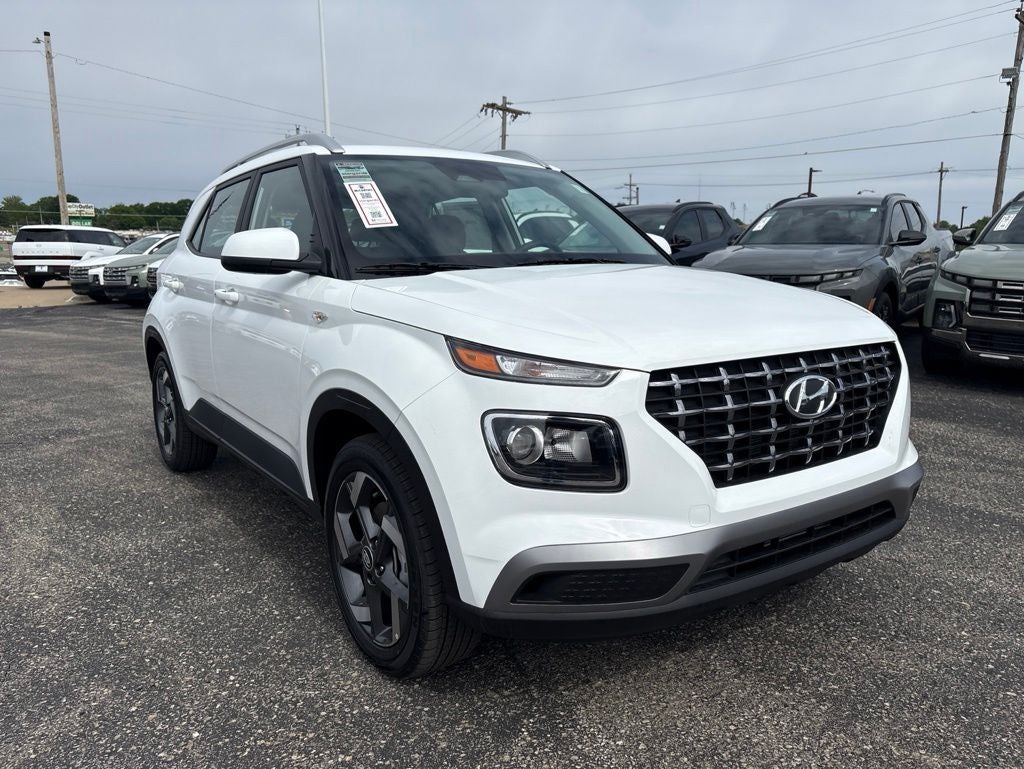 2026 Hyundai VENUE SEL