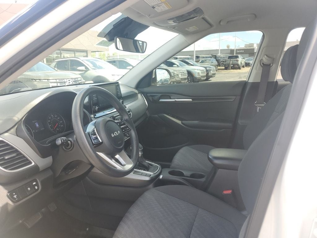 2023 Kia Seltos LX