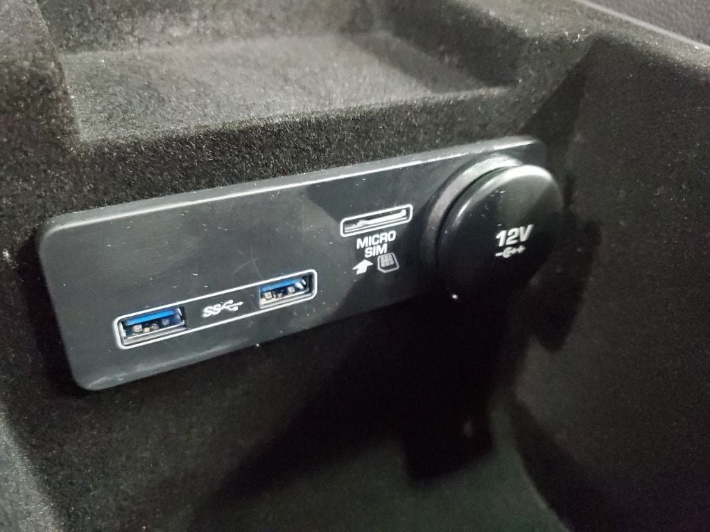 2019 Jaguar F-PACE 25t Premium
