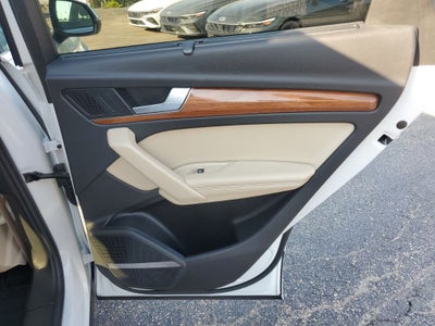 2021 Audi Q5 45 Prestige quattro