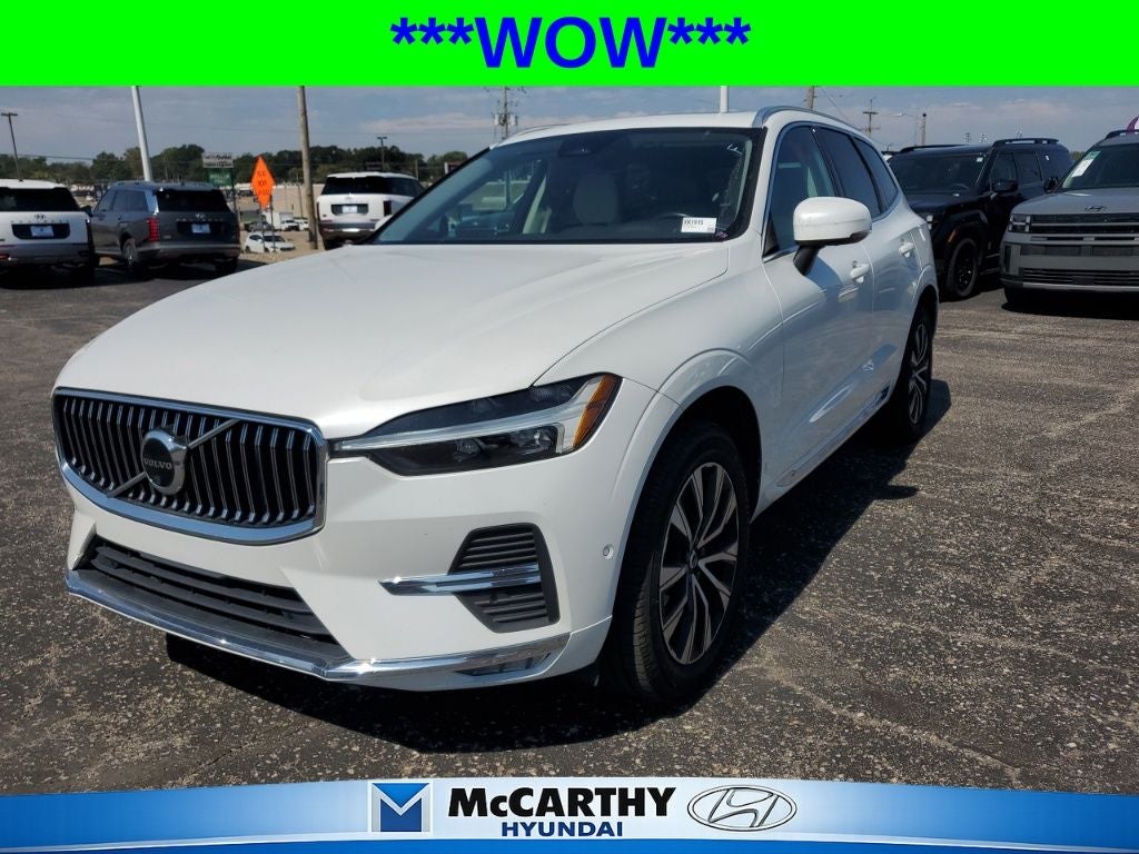 2023 Volvo XC60 B5 Plus Bright Theme