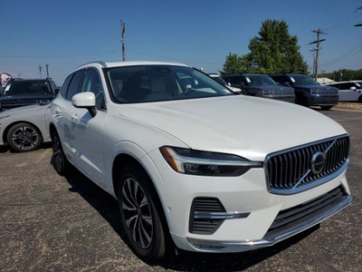 2023 Volvo XC60 B5 Plus Bright Theme