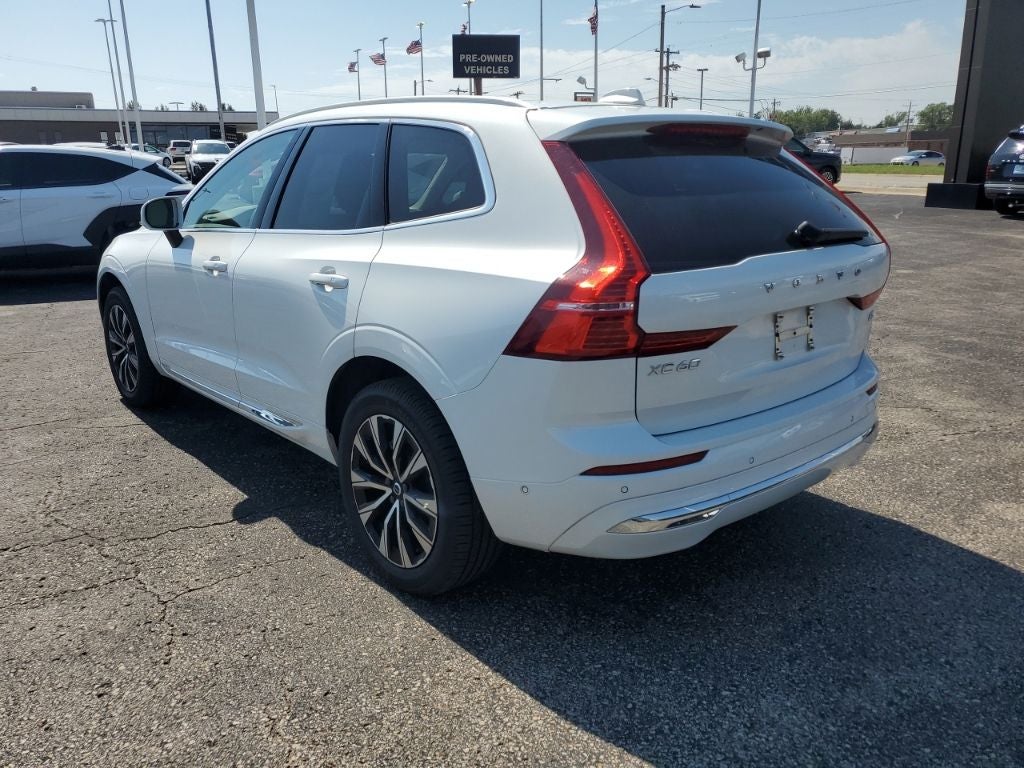 2023 Volvo XC60 B5 Plus Bright Theme