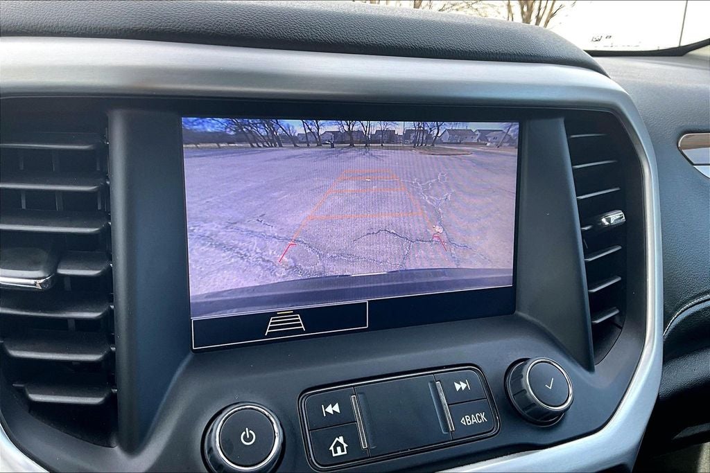 2023 GMC Acadia SLE