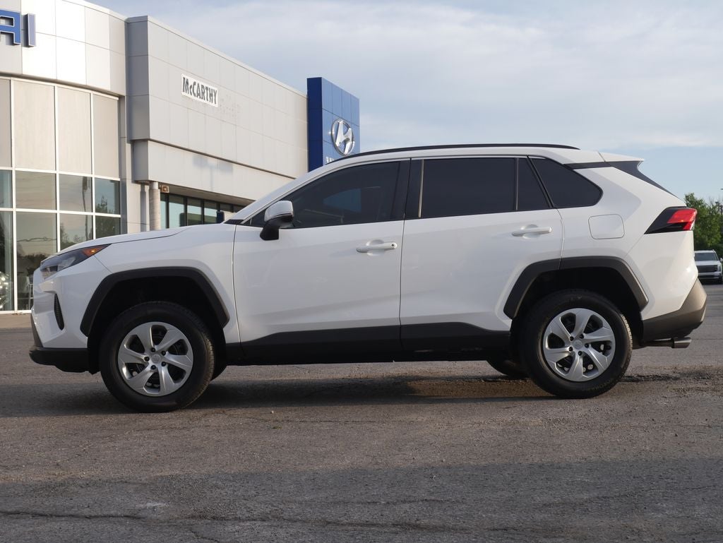 2019 Toyota RAV4 LE