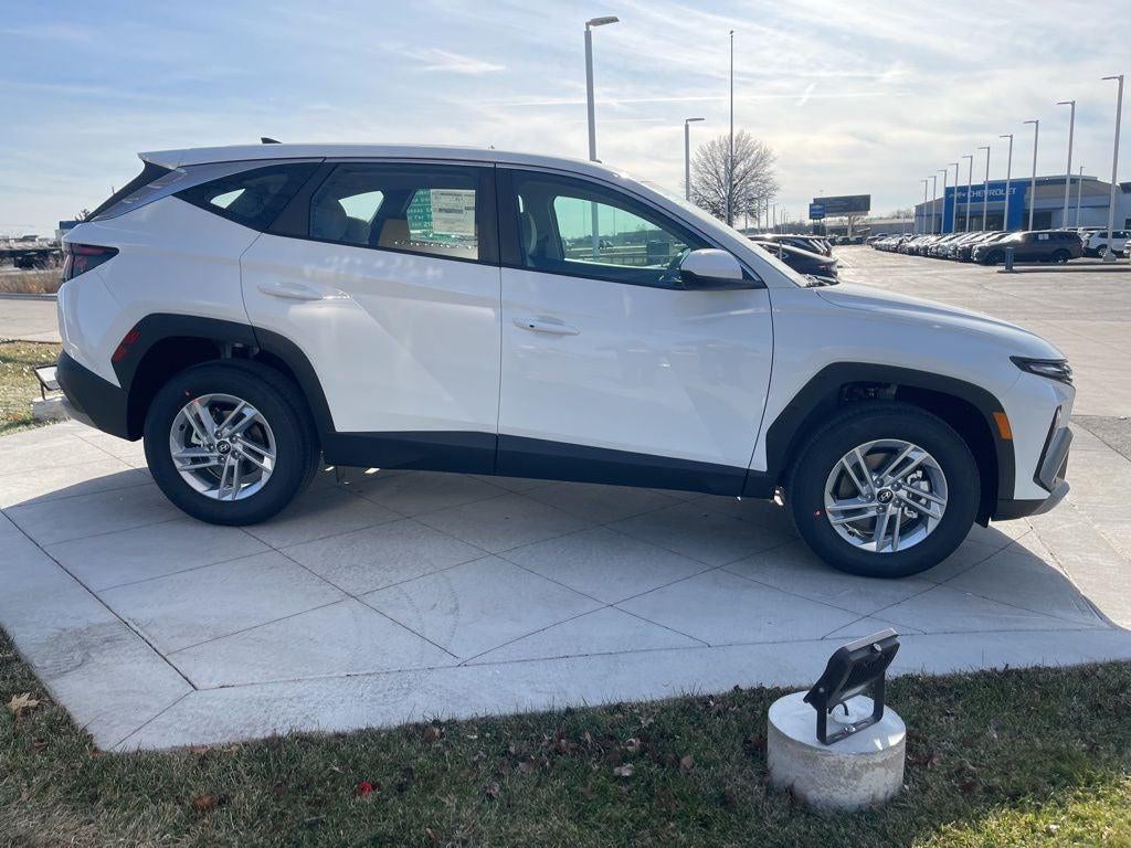 2026 Hyundai TUCSON SE AWD