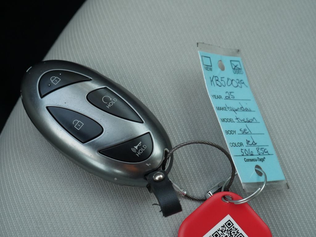 2025 Hyundai TUCSON SEL