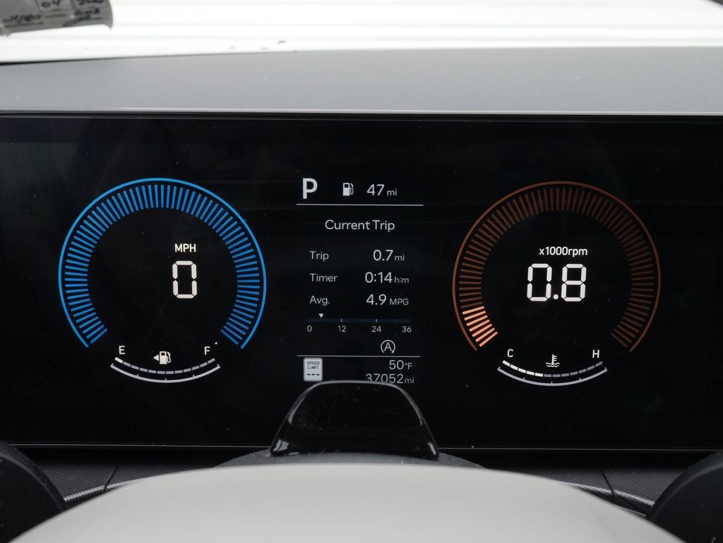 2025 Hyundai SANTA FE SEL