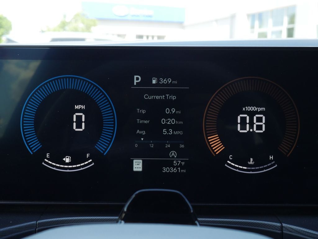 2025 Hyundai SANTA FE SEL