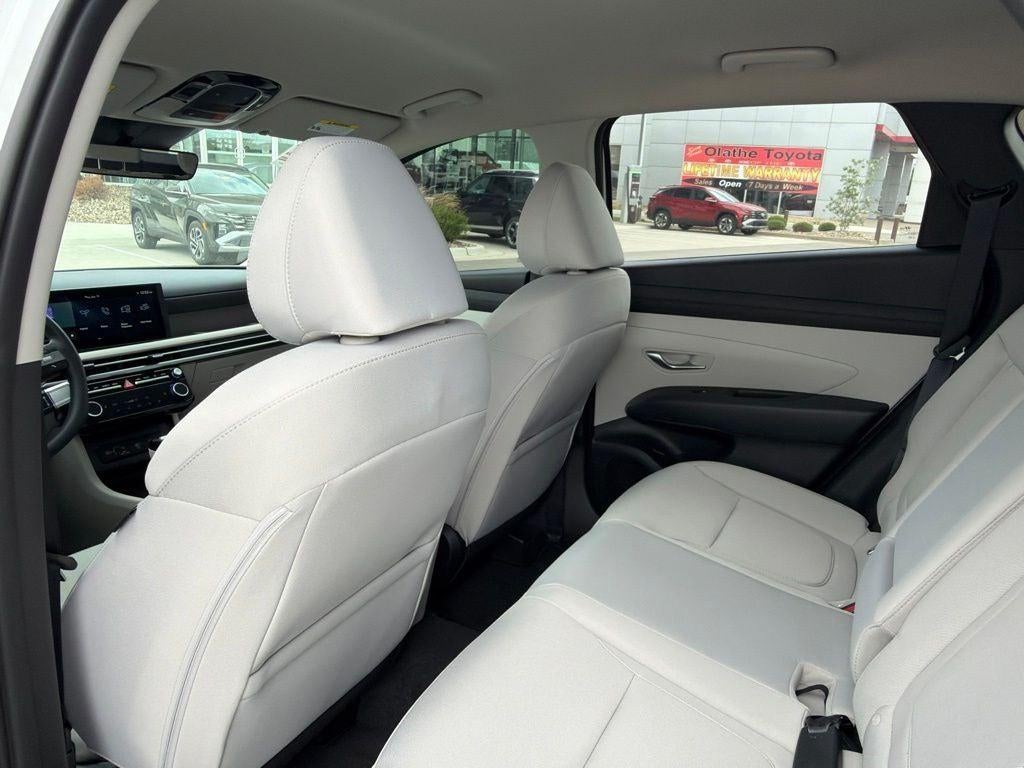 2026 Hyundai TUCSON HYBRID SEL AWD