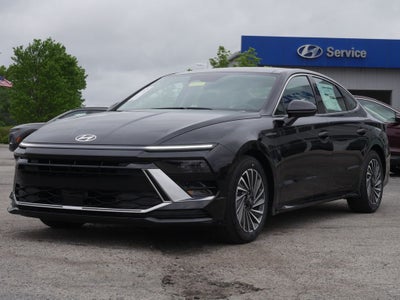 2026 Hyundai SONATA HYBRID SEL