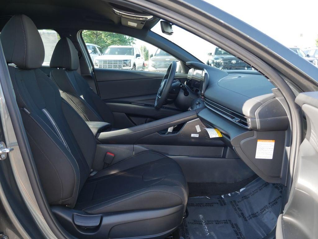 2026 Hyundai ELANTRA HYBRID SEL Sport