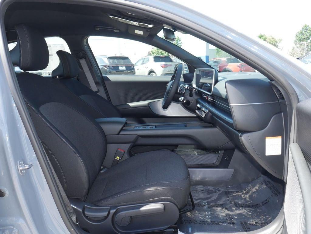 2025 Hyundai IONIQ 6 SE