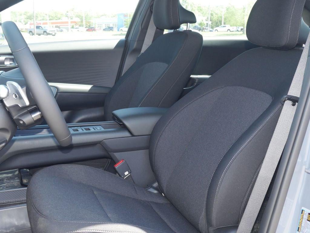 2025 Hyundai IONIQ 6 SE