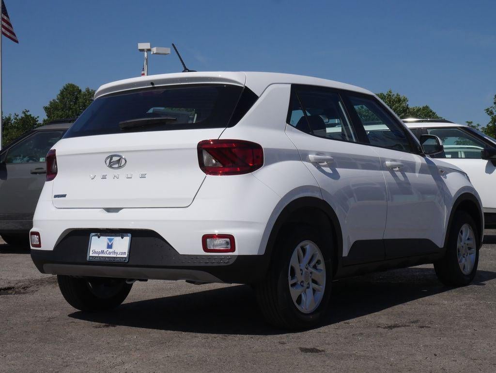 2026 Hyundai VENUE SE