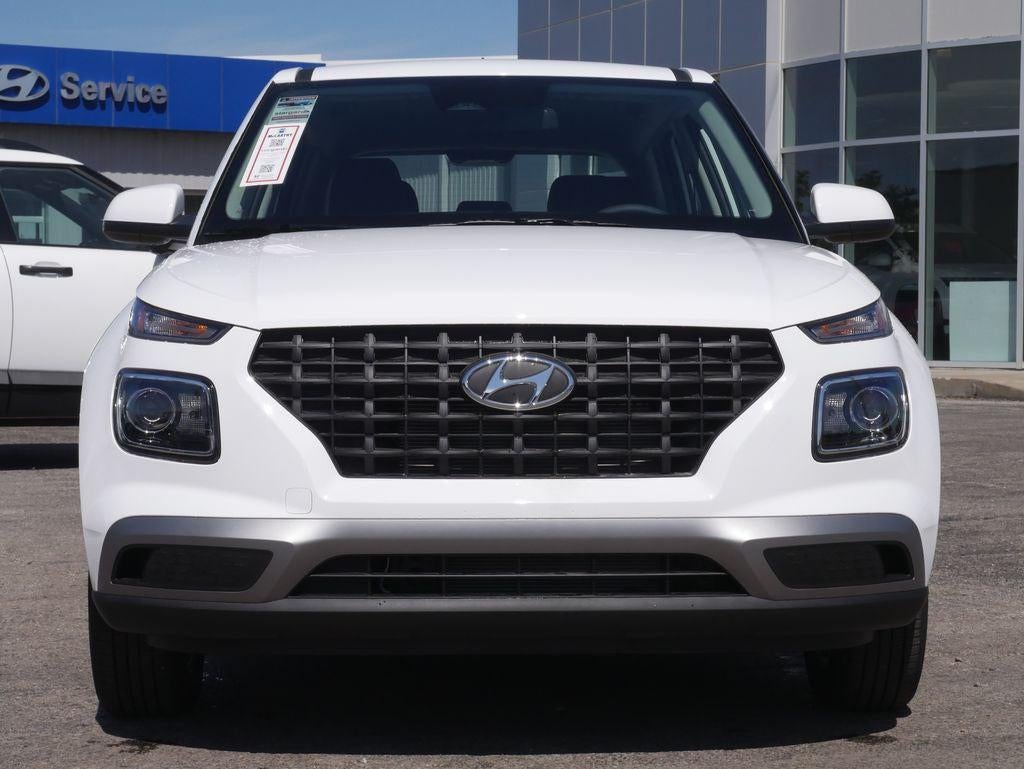 2026 Hyundai VENUE SE